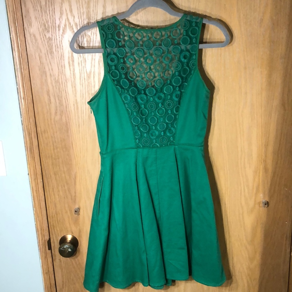 Jessica Simpson sleeveless fit and flare dress 👗